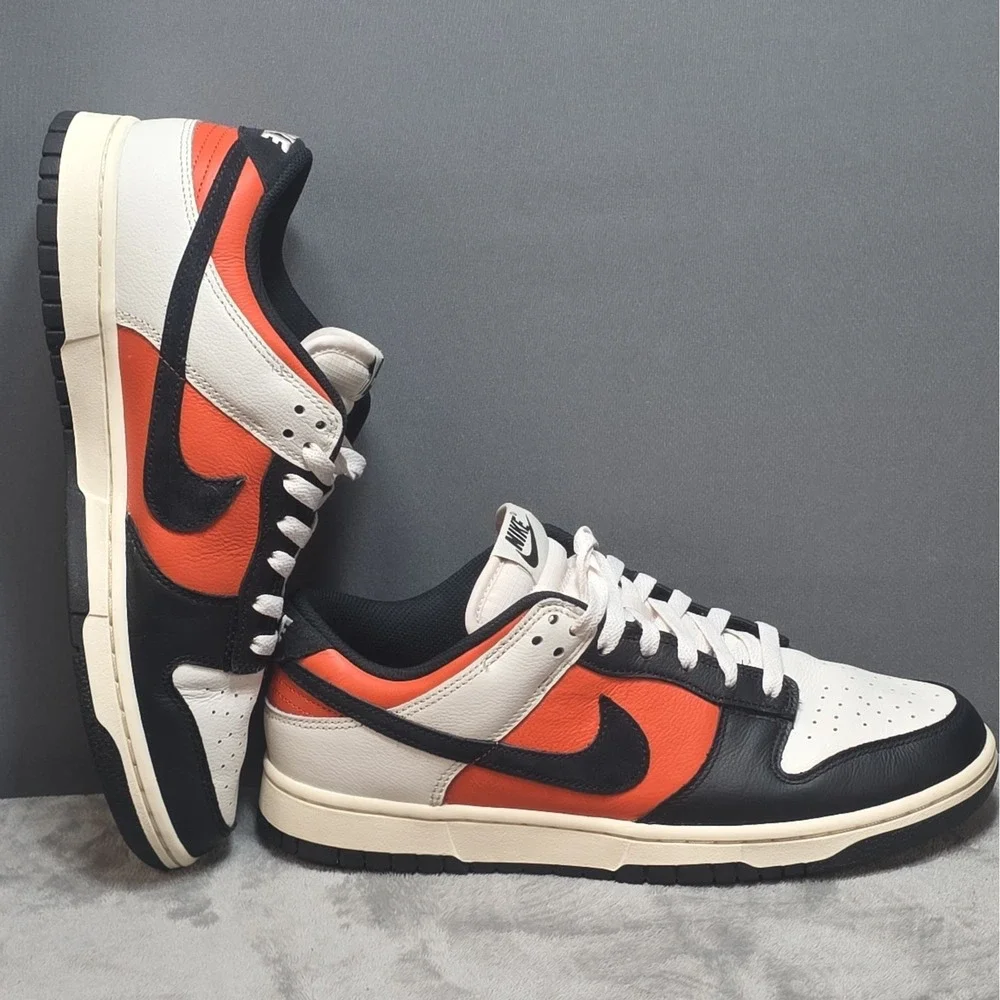 Size 9.5 - Nike Dunk Low Vintage Coral